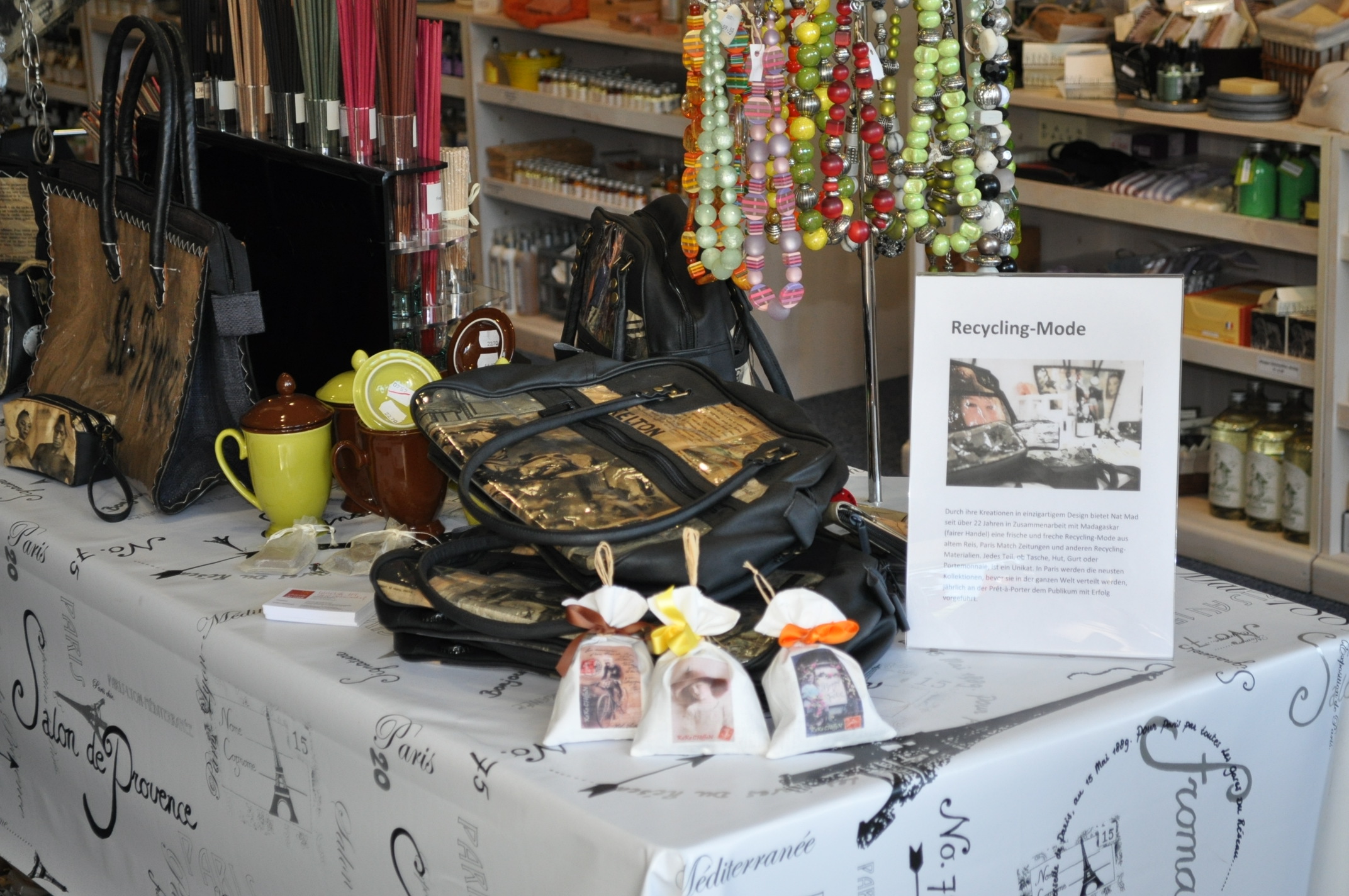 Foto Laden Recycling